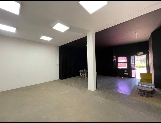 160M² WAREHOUSE TO LET IN BARBEQUE DOWNS